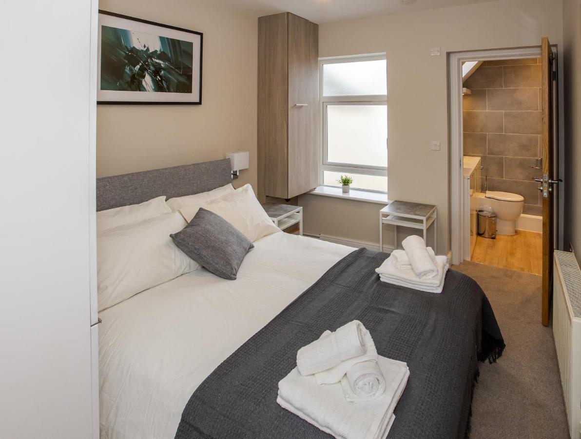 Apartamento Bright And Luxurious Flat In The Heart Of Reading Exterior foto