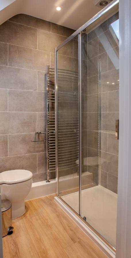 Apartamento Bright And Luxurious Flat In The Heart Of Reading Exterior foto
